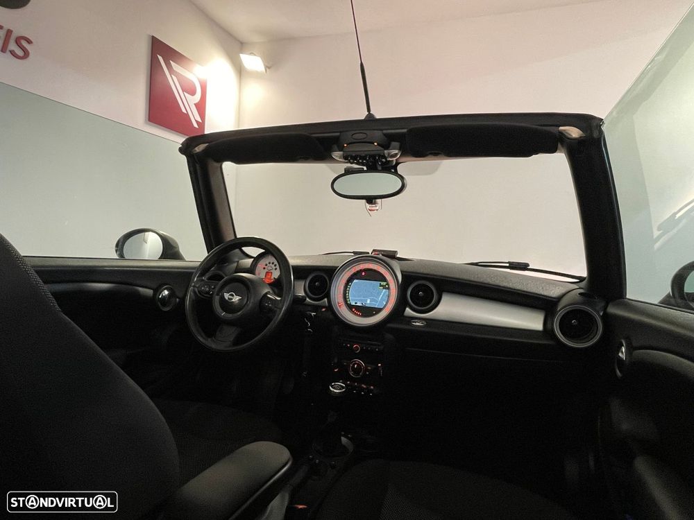 MINI Cabrio Cooper D - 2