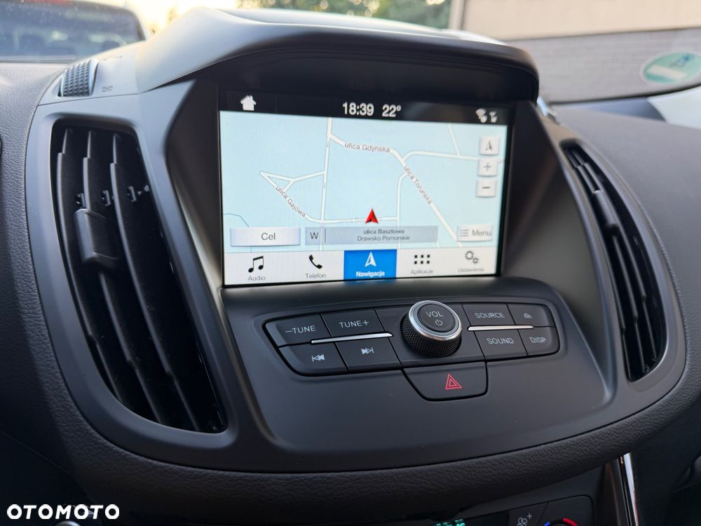 Ford Kuga 2.0 TDCi 2x4 Titanium - 20