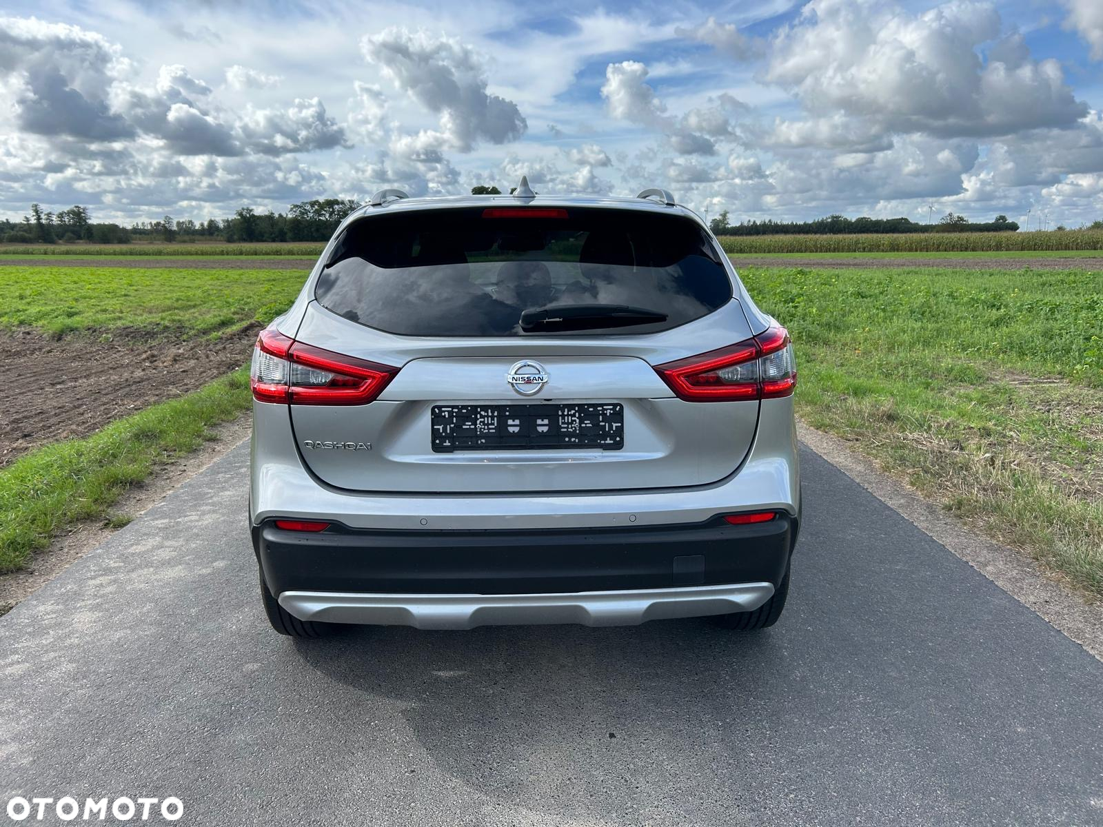 Nissan Qashqai 1.3 DIG-T TEKNA - 14