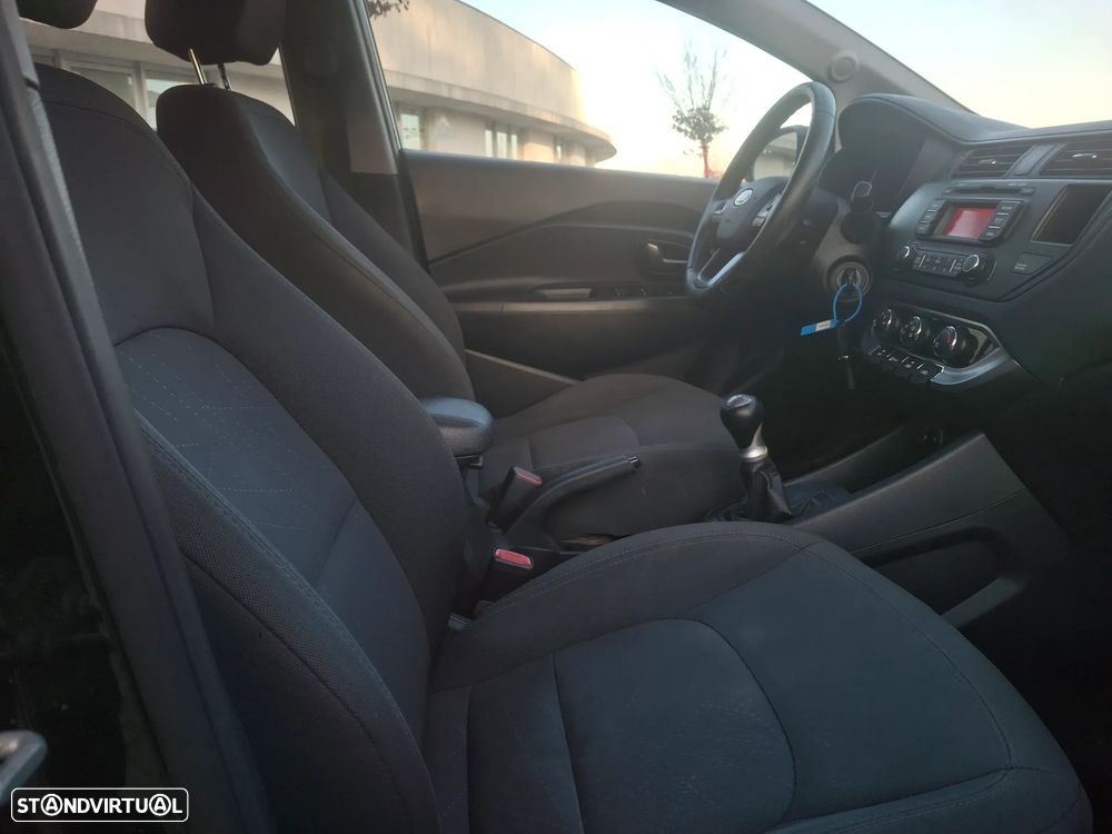 Kia Rio 1.2 CVVT TX AC+VE - 11