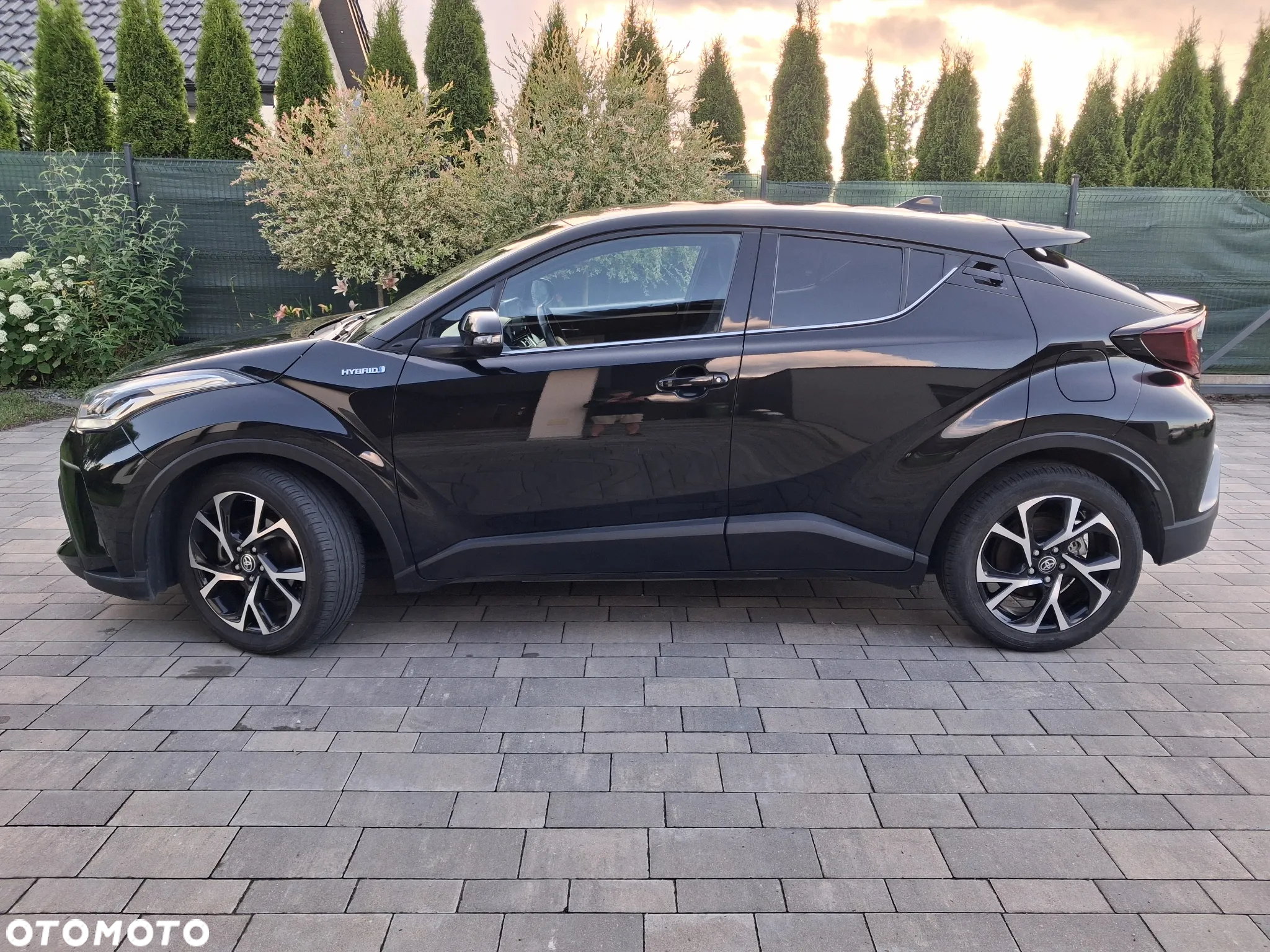 Toyota C-HR - 2