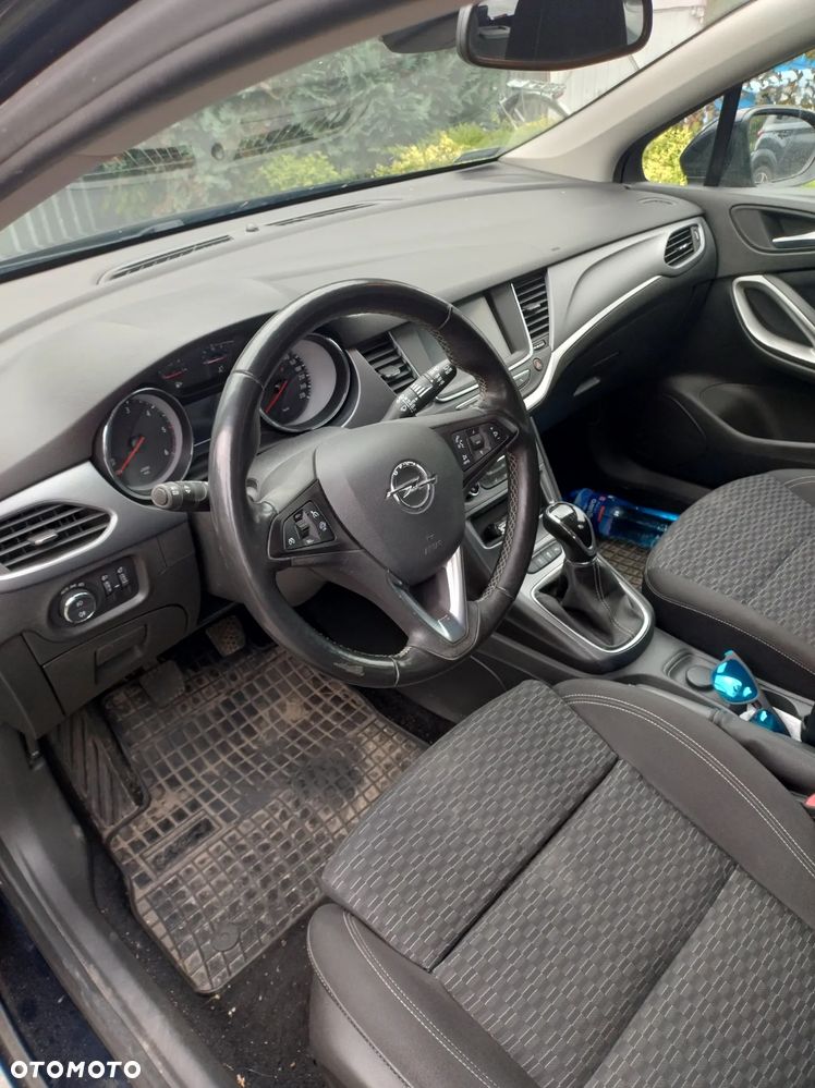 Opel Astra 1.6 CDTI Essentia S&S - 6
