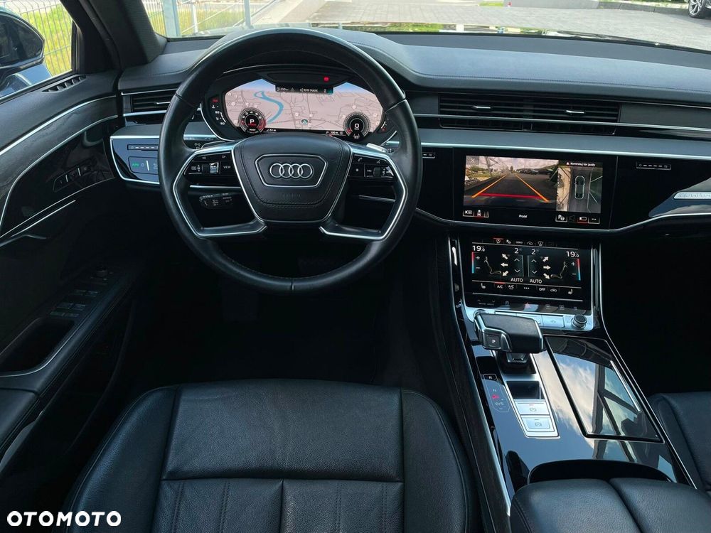 Audi A8 - 18