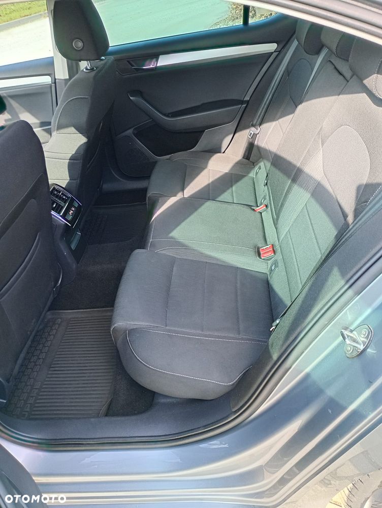 Skoda Superb 2.0 TDI 4x4 Ambition DSG - 9