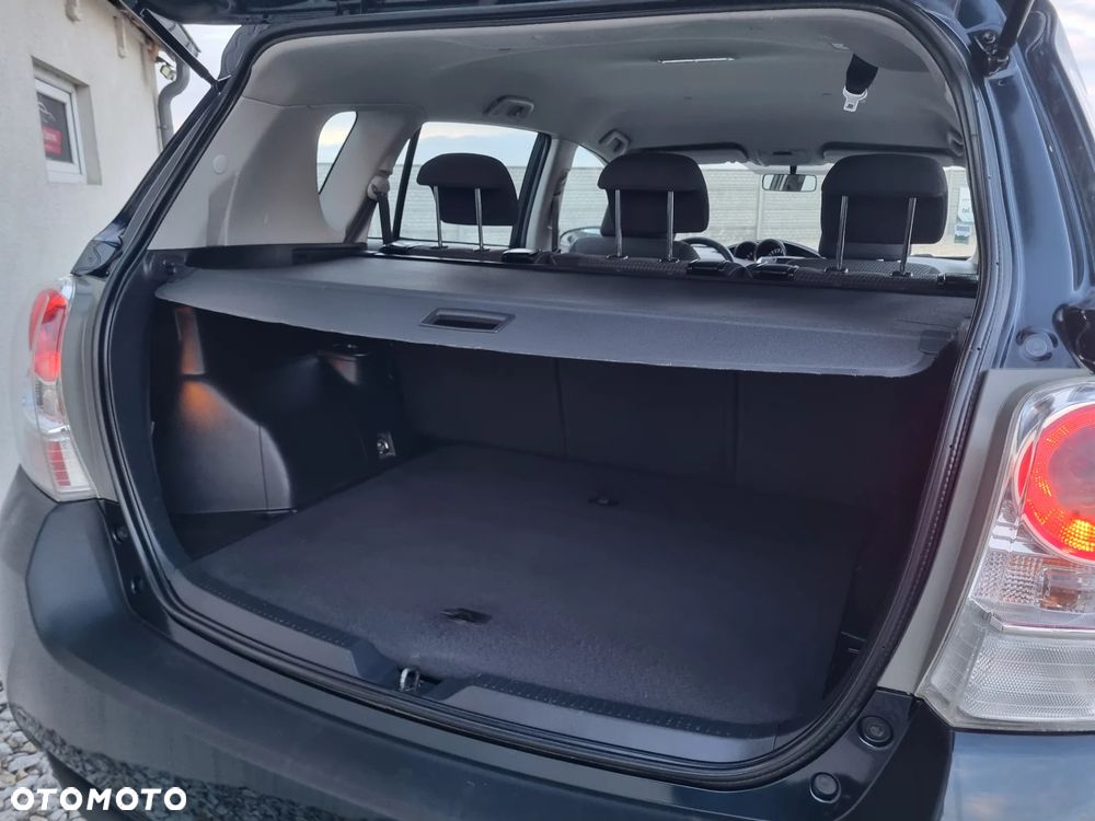 Toyota Verso 1.6 D-4D Premium EU6 - 16