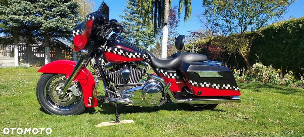 Harley-Davidson Touring Street Glide - 8