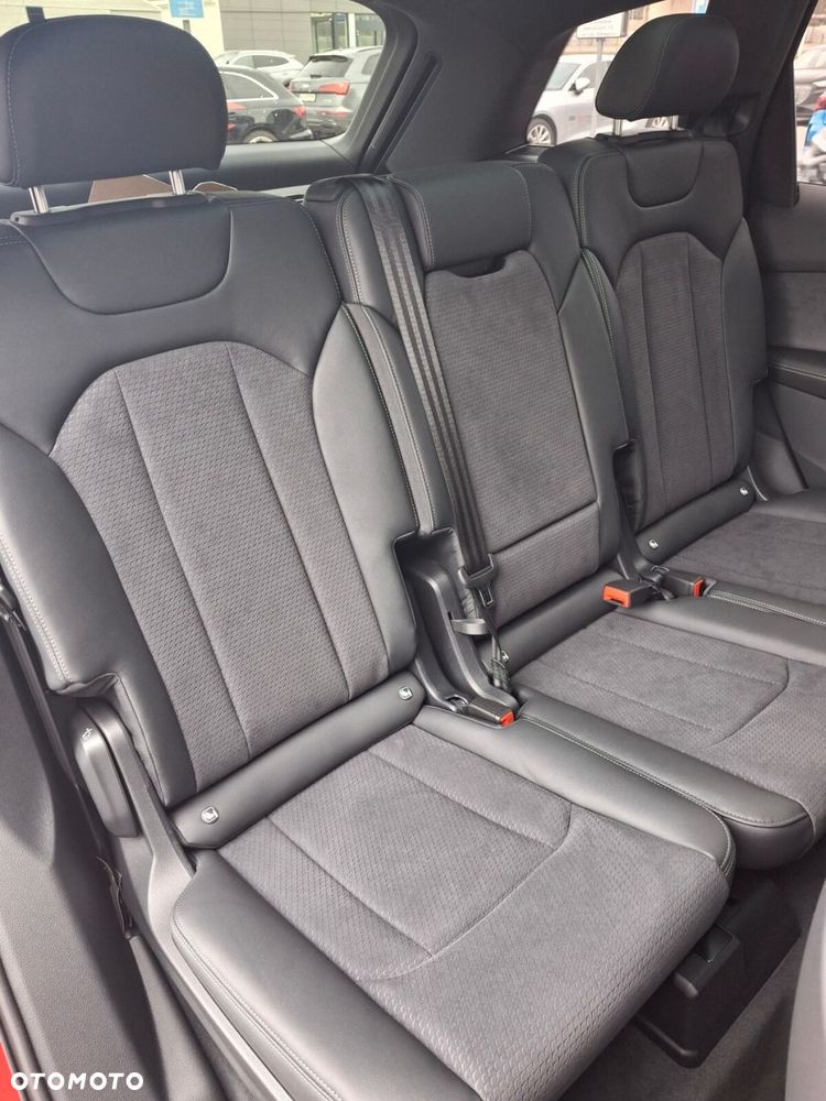 Audi Q7 - 28