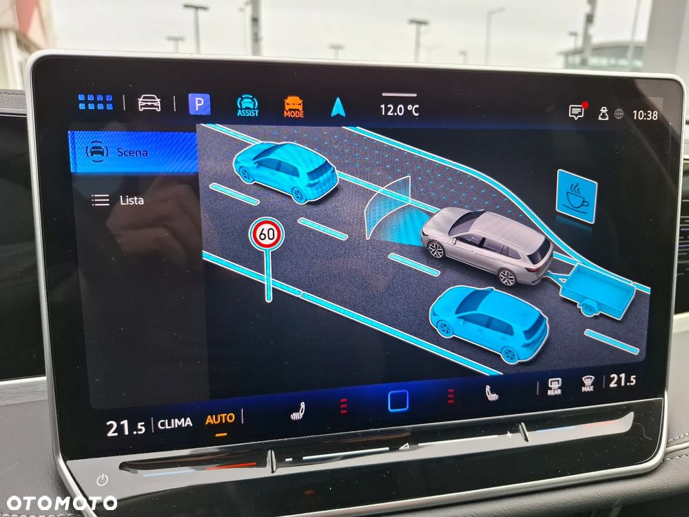 Volkswagen Passat Variant 2.0 TDI SCR DSG Elegance - 27