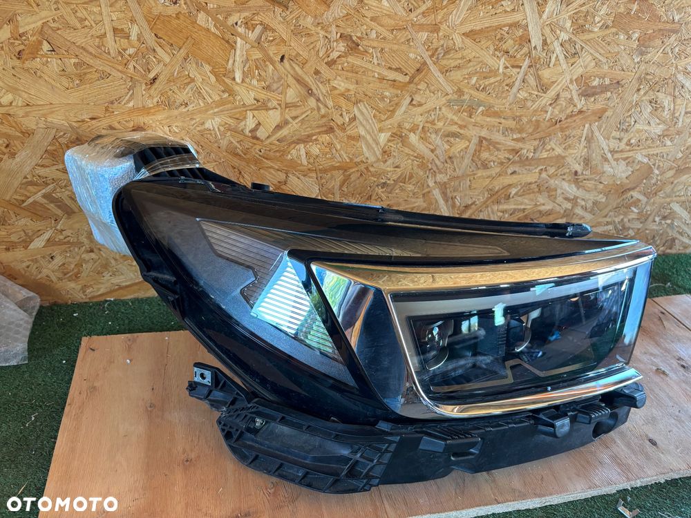 Opel Grand Land X lift 21-24 Lampa Full Led 9850139280 - 3