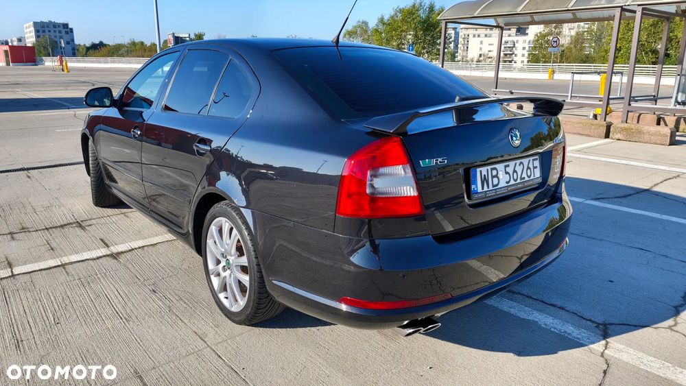 Skoda Octavia 2.0 TDI CR DPF RS - 4