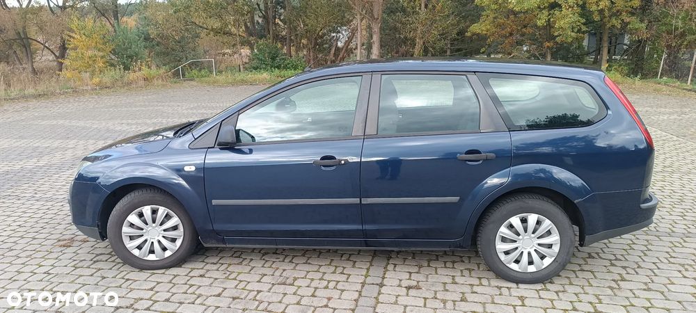 Ford Focus 1.6 TDCi Trend + - 8