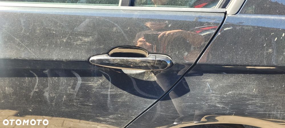 Na części BMW E90 2,0 D - 7