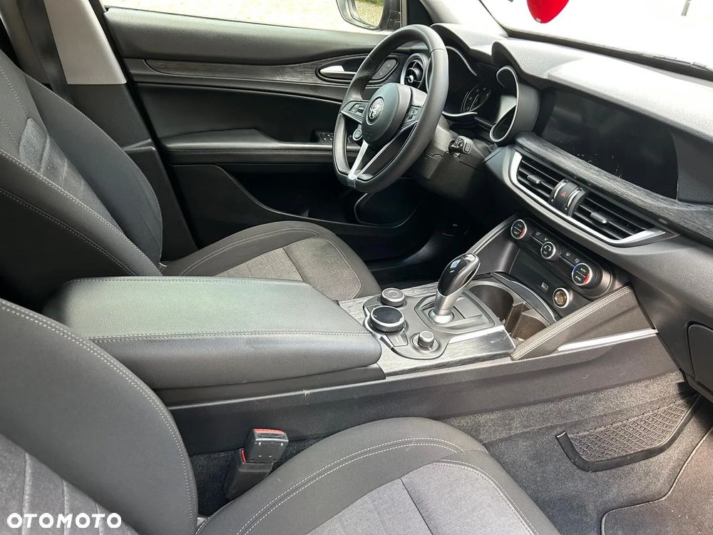 Alfa Romeo Stelvio 2.2 Diesel 16V AT8 Q4 Business - 14