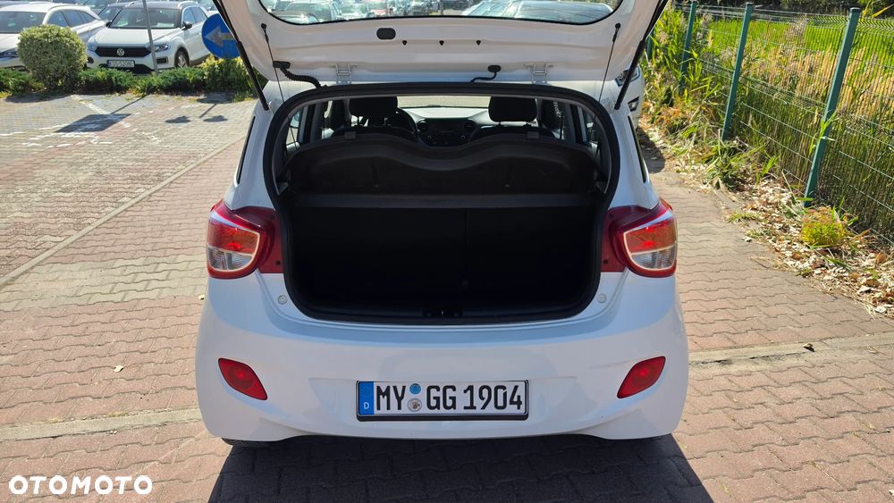 Hyundai i10 - 16