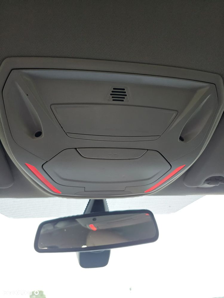 Ford Mondeo 2.0 TDCi Silver X Plus - 15