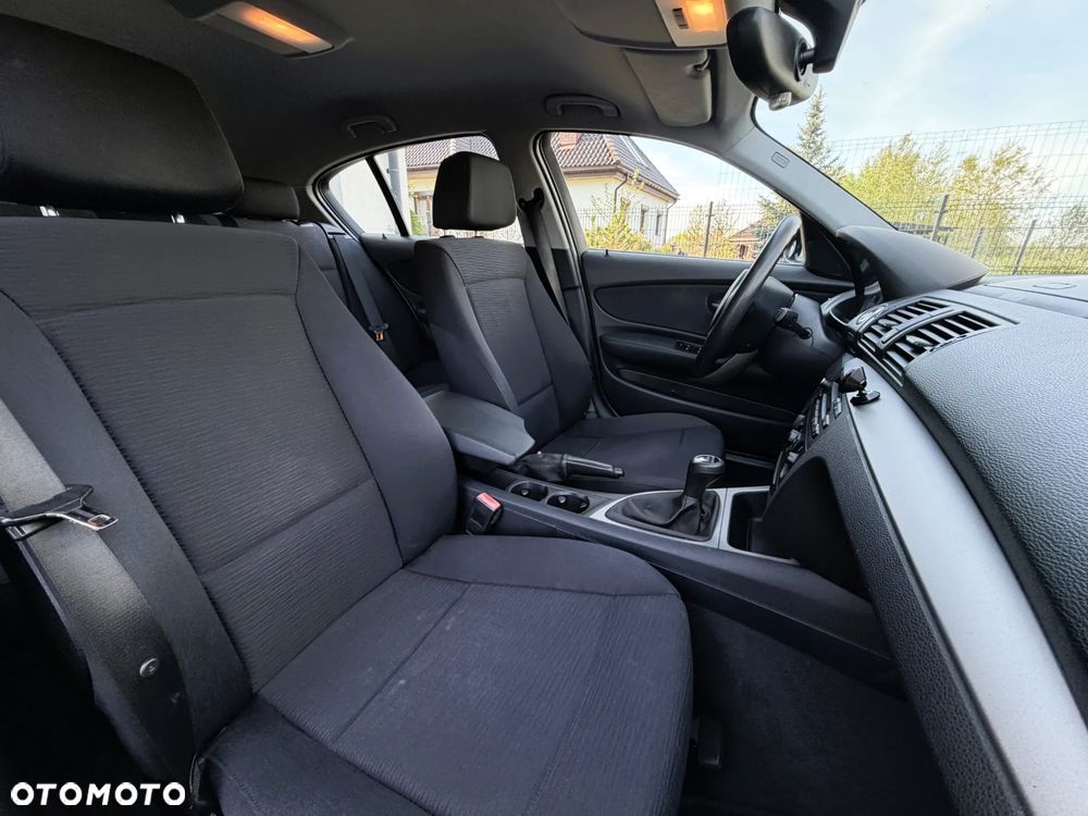 BMW Seria 1 - 11