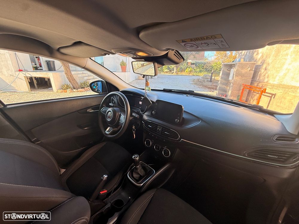 Fiat Tipo Station Wagon 1.0 GSE T3 City Life - 11