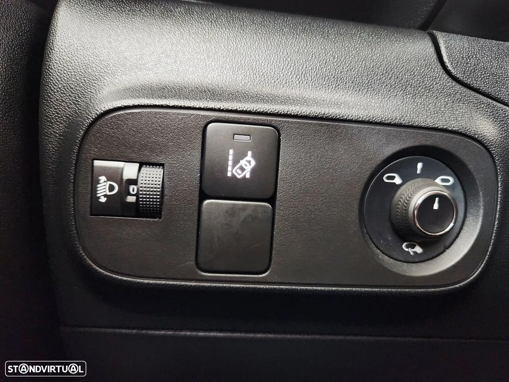 Citroën C3 Pure Tech Feel - 34