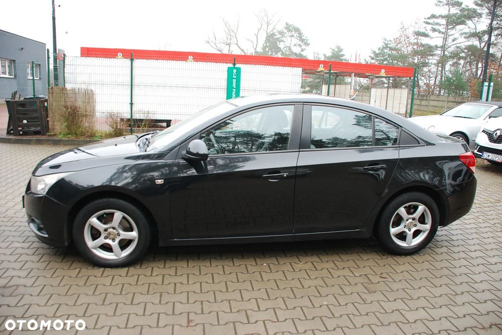 Chevrolet Cruze 2.0 VDCi LS - 12