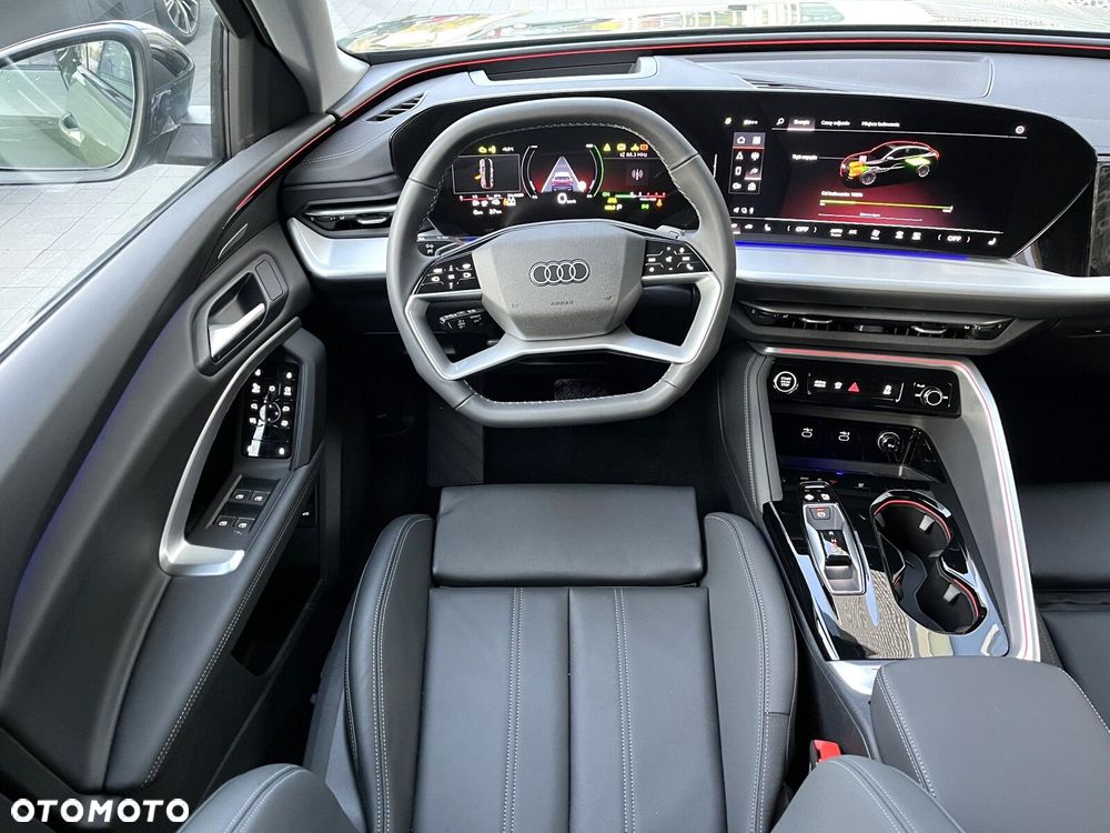 Audi Q5 Sportback - 15