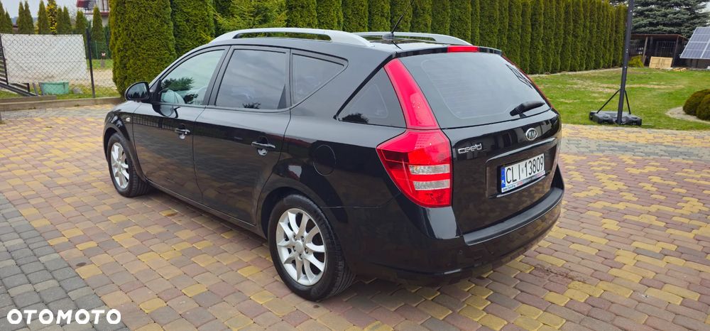 Kia Ceed 2.0 CVVT Automatik EX - 4