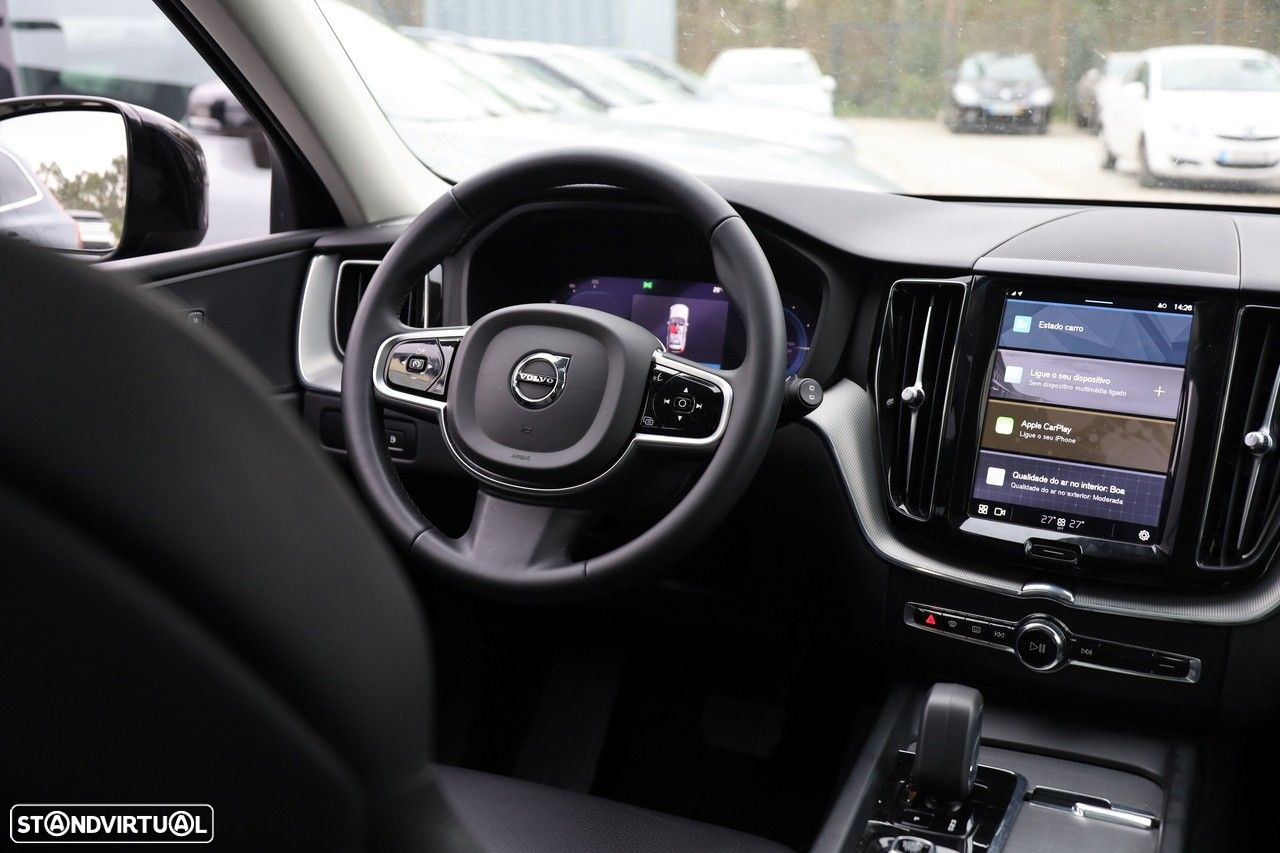 Volvo XC 60 2.0 T6 PHEV Plus Dark AWD - 14