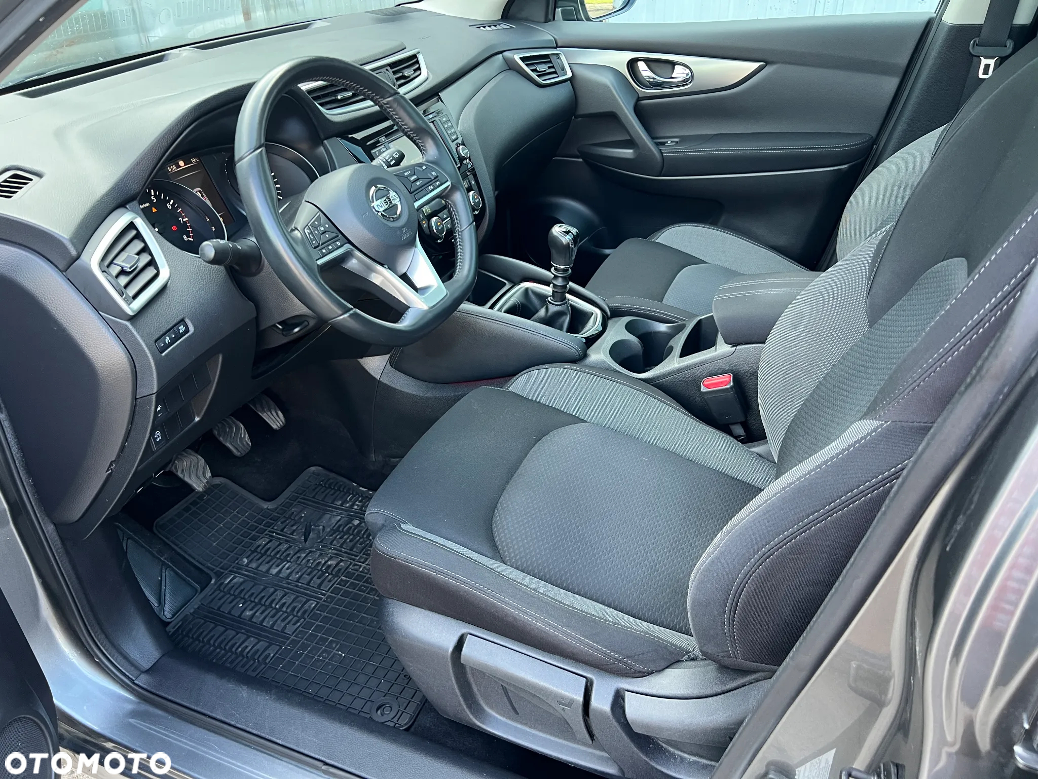Nissan Qashqai 1.2 DIG-T N-Tec EU6 - 9