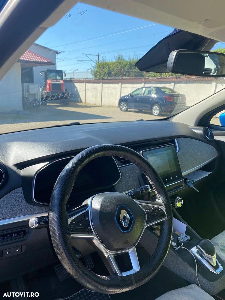 Renault ZOE - 4