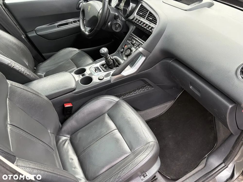 Peugeot 3008 HDi FAP 150 Business-Line - 11