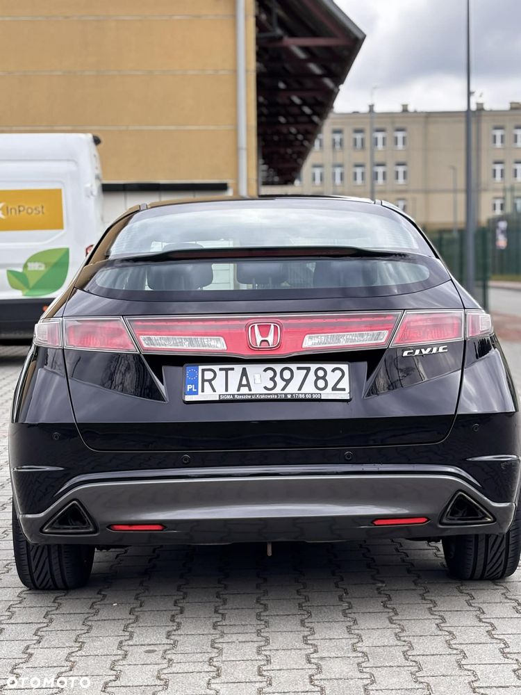 Honda Civic 1.8 Sport - 10