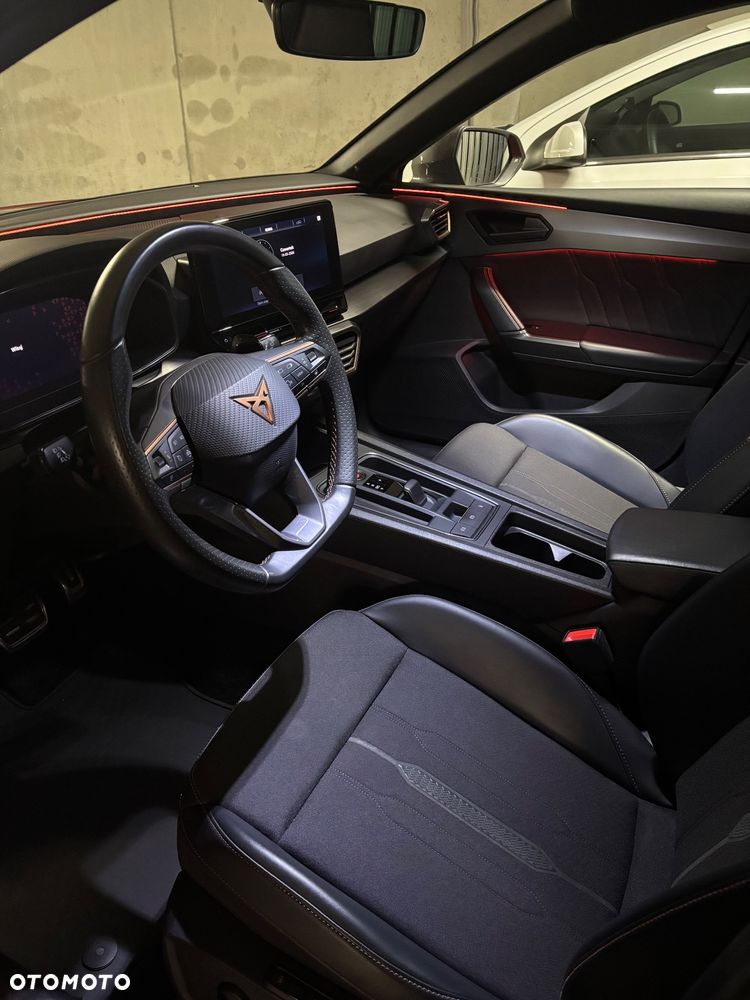 Cupra Leon 2.0 TSI VZ DSG - 5