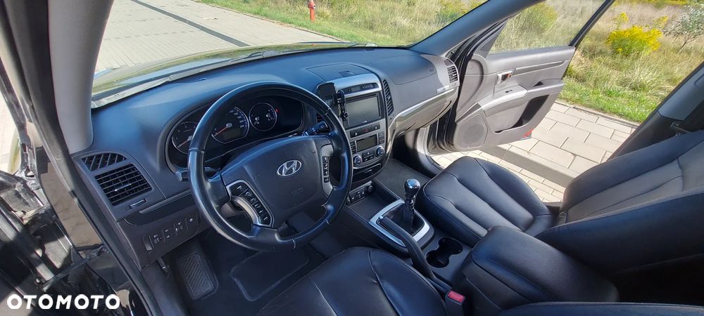 Hyundai Santa Fe - 9
