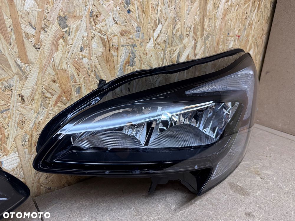 LAMPY LEWA PRAWA KOMPLET OPEL CORSA E ZWYKŁA H7 39108222 13381336 - 26