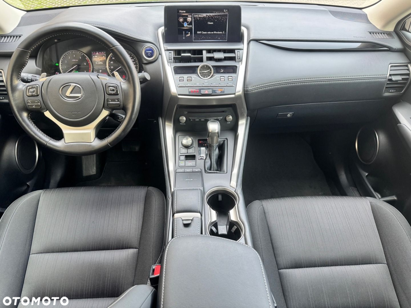 Lexus NX - 12
