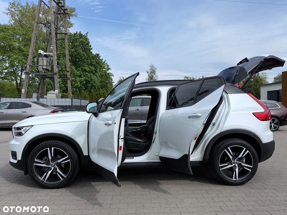 Volvo XC 40 T3 Geartronic RDesign - 17