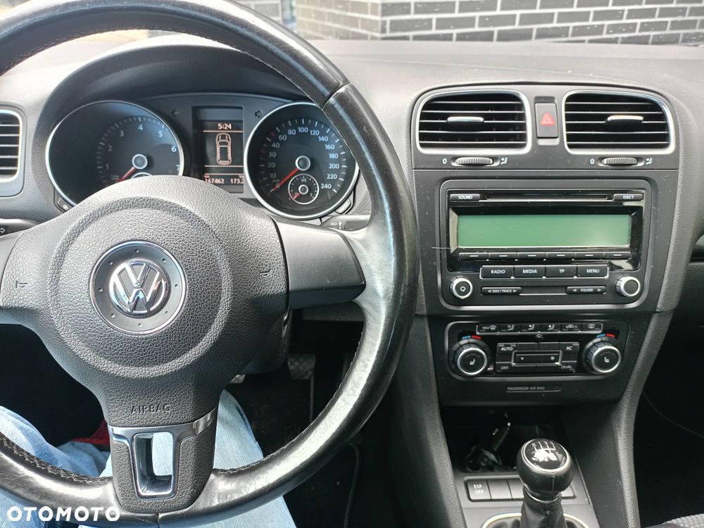 Volkswagen Golf 1.6 Edition - 5