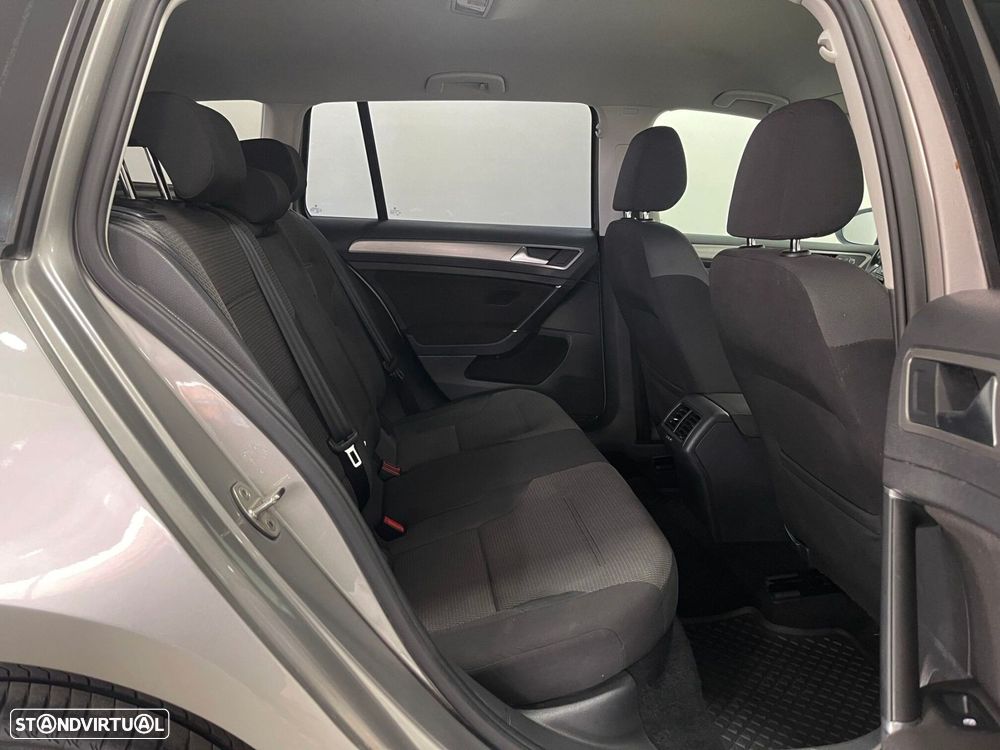 VW Golf Variant 1.6 TDi Trendline - 20