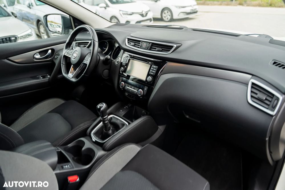 Nissan Qashqai 1.5 DCI N-CONNECTA - 8