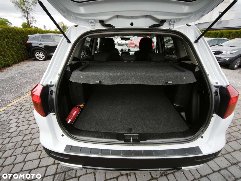 Suzuki Vitara - 22