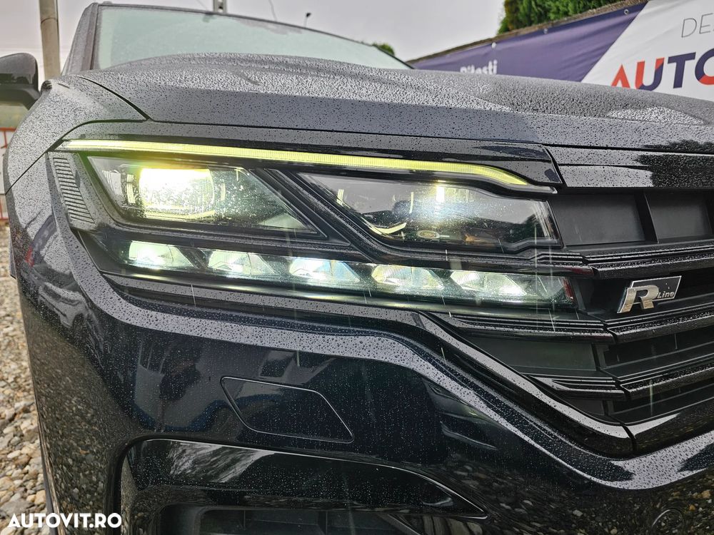 Volkswagen Touareg V6 TDI 4MOTION R-Line - 39