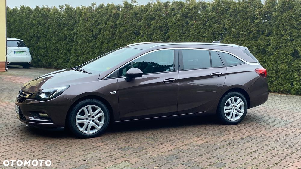 Opel Astra 1.6 D (CDTI) Start/Stop Business - 4