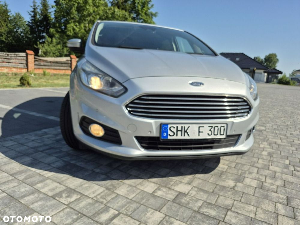 Ford S-Max - 8