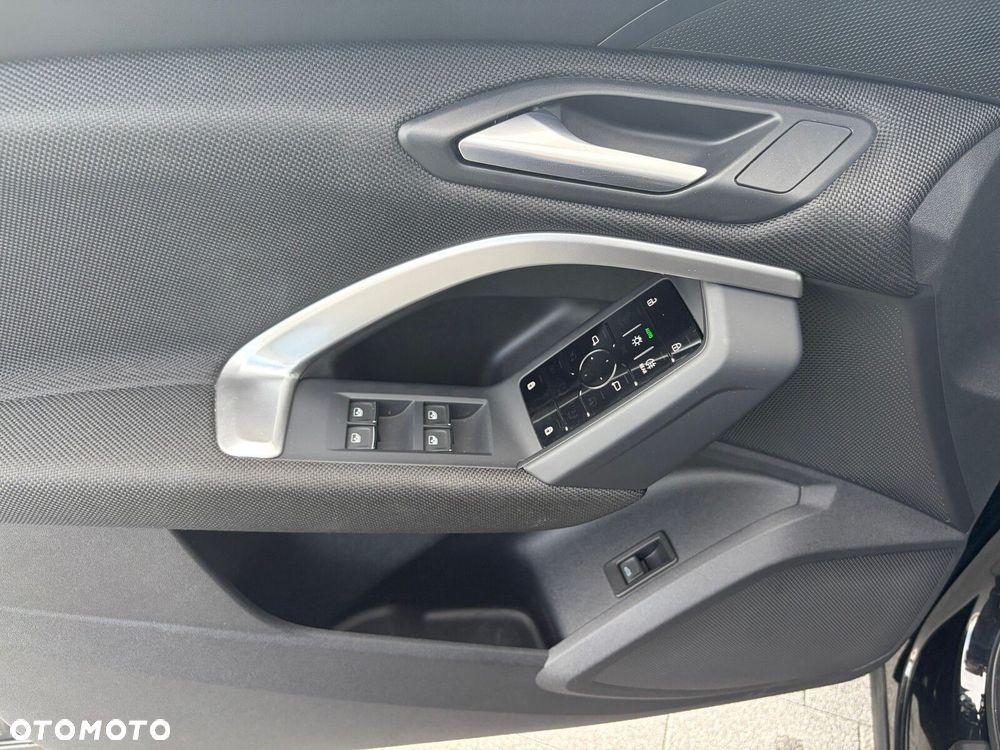 Audi Q5 Sportback - 11