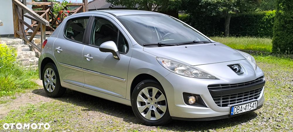 Peugeot 207 1.4 16V Trendy nICE - 3