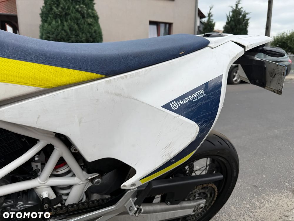 Husqvarna 701 - 15