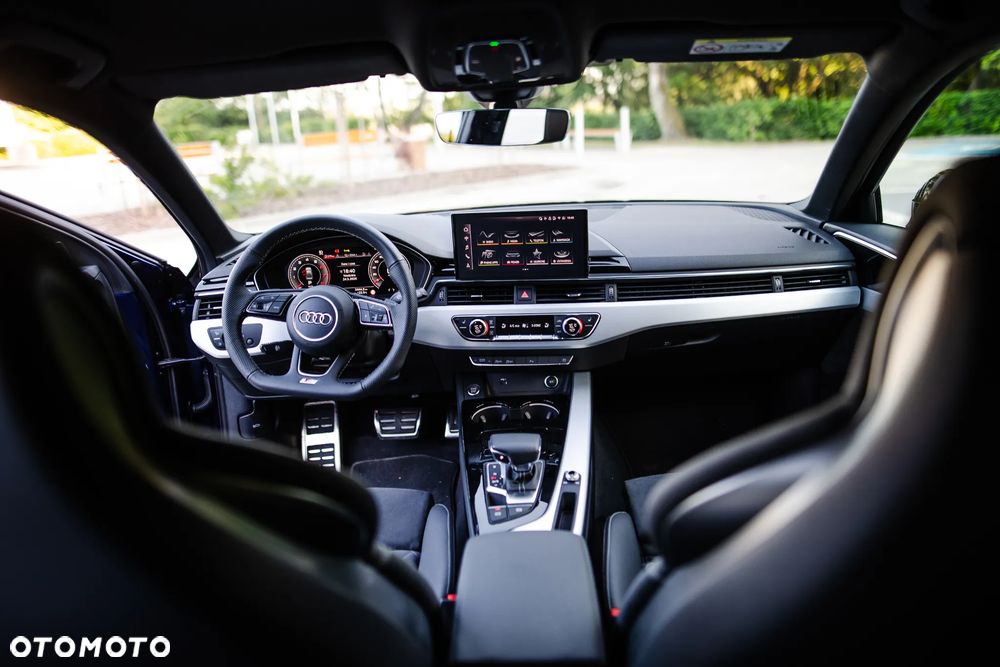 Audi A4 Limousine 40 TFSI mHEV S Line S tronic - 31
