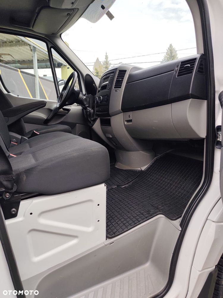 Mercedes-Benz SPRINTER - 26