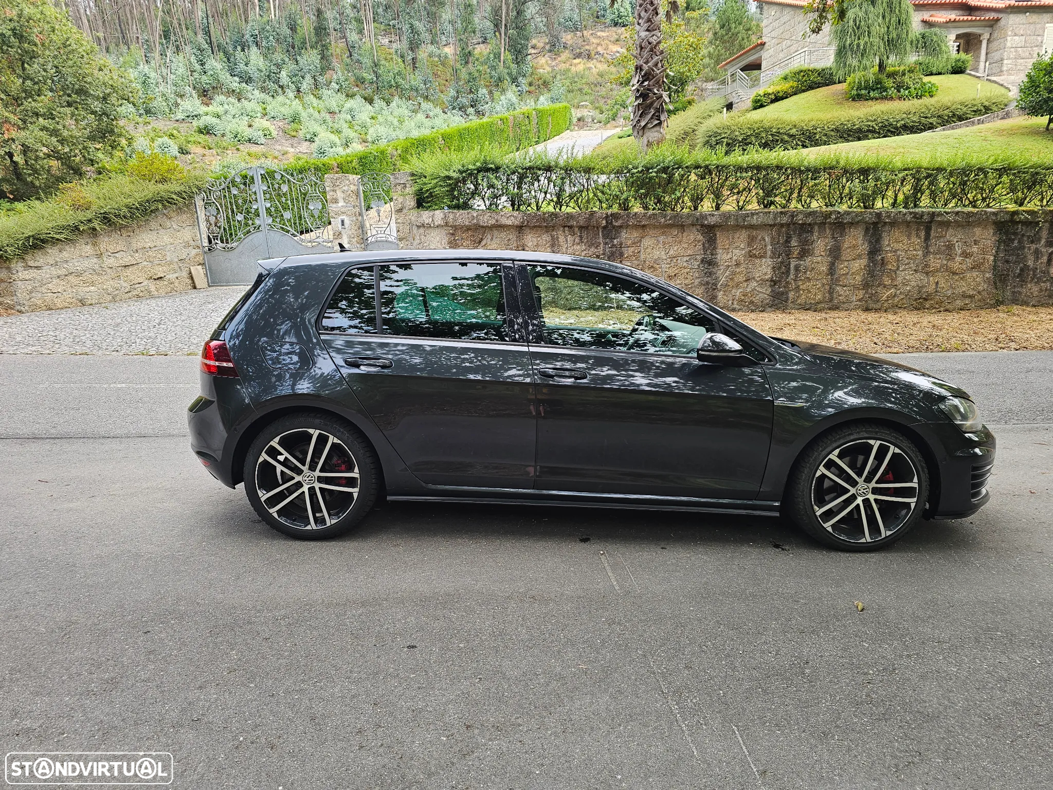VW Golf GTD 2.0 TDI SCR DSG - 9
