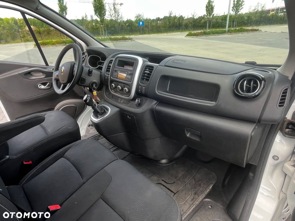 Renault Trafic - 14