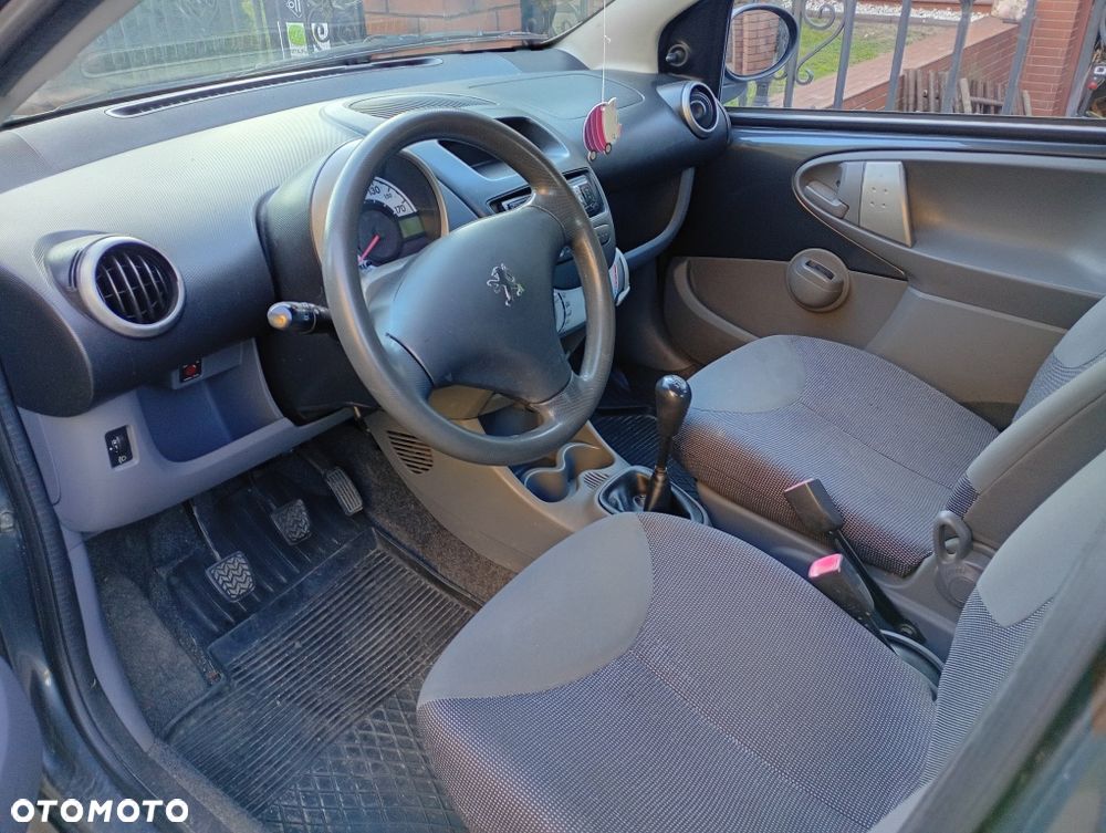 Peugeot 107 - 7